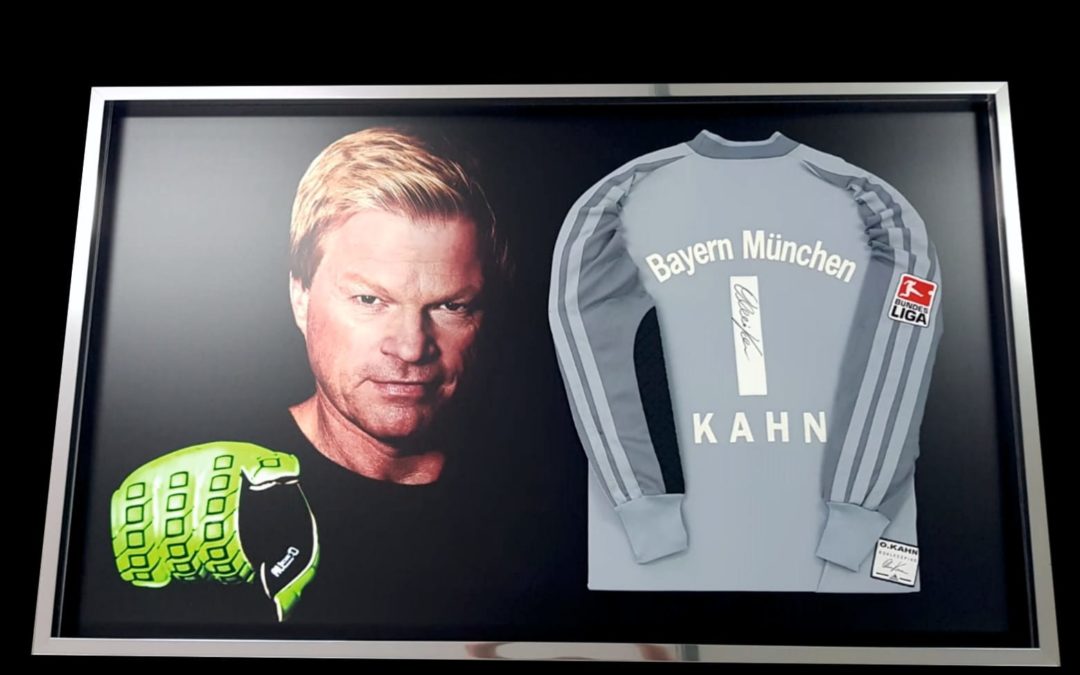 Getragenes Trikot von Torwartlegende Oliver Kahn