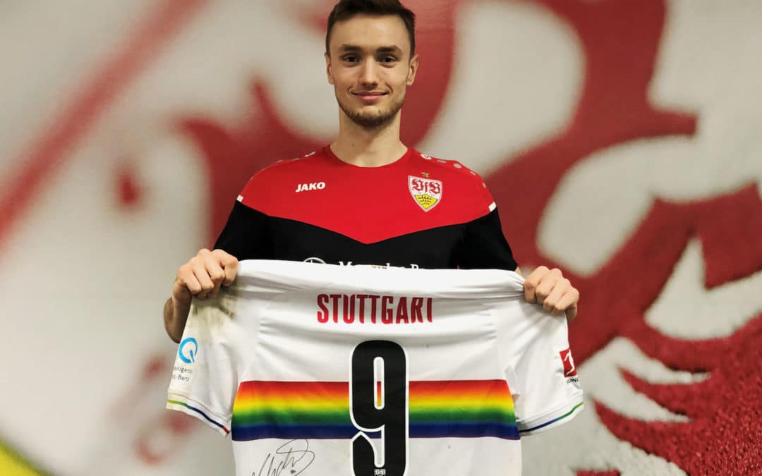 Vielfalt-Sonderoutfits vom VfB Stuttgart werden versteigert